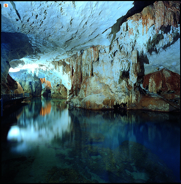 Grotte del Bue Marino - Foto: sardegna digital library
