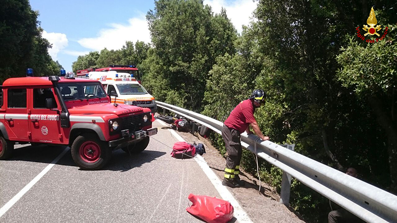 Ovodda SP 128, 8 luglio 2015 - Foto: Centro Documentazione Video dei Vigili del Fuoco