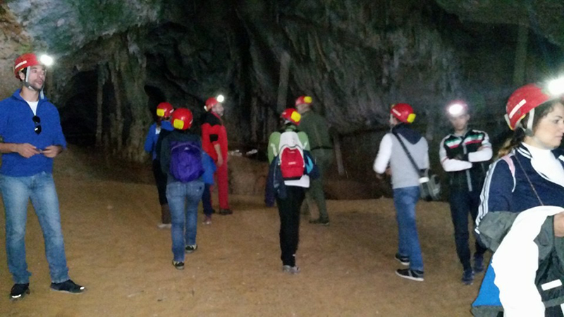 Escursione alle Grotte del Bue Marino